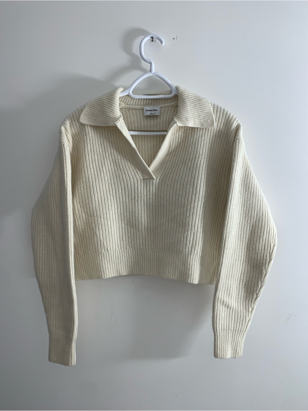 Sunday Best Wool Blended V-Neck Sweater XS